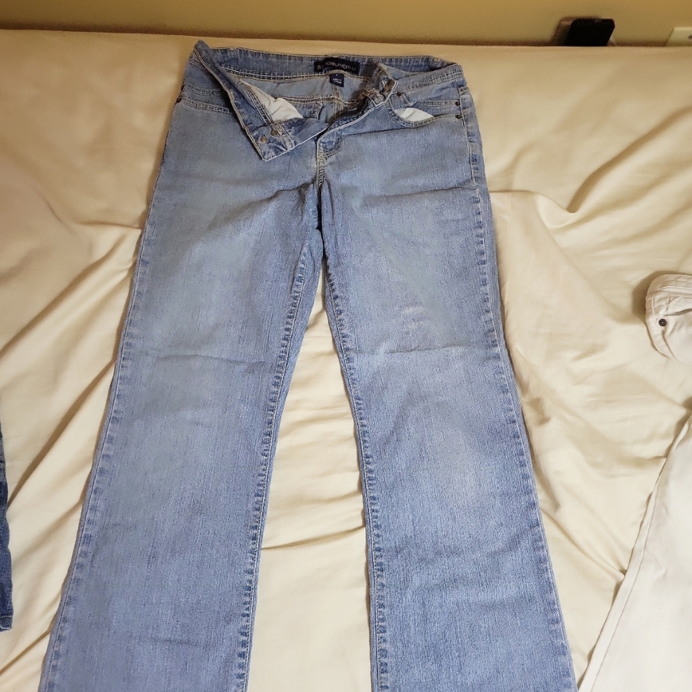 Women's jeans